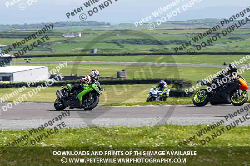 anglesey no limits trackday;anglesey photographs;anglesey trackday photographs;enduro digital images;event digital images;eventdigitalimages;no limits trackdays;peter wileman photography;racing digital images;trac mon;trackday digital images;trackday photos;ty croes